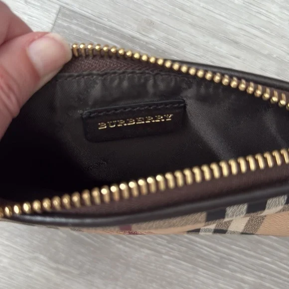 Burberry Haymarket Check Clara Pochette in Chocolate | EUC - Picture 6 of 12